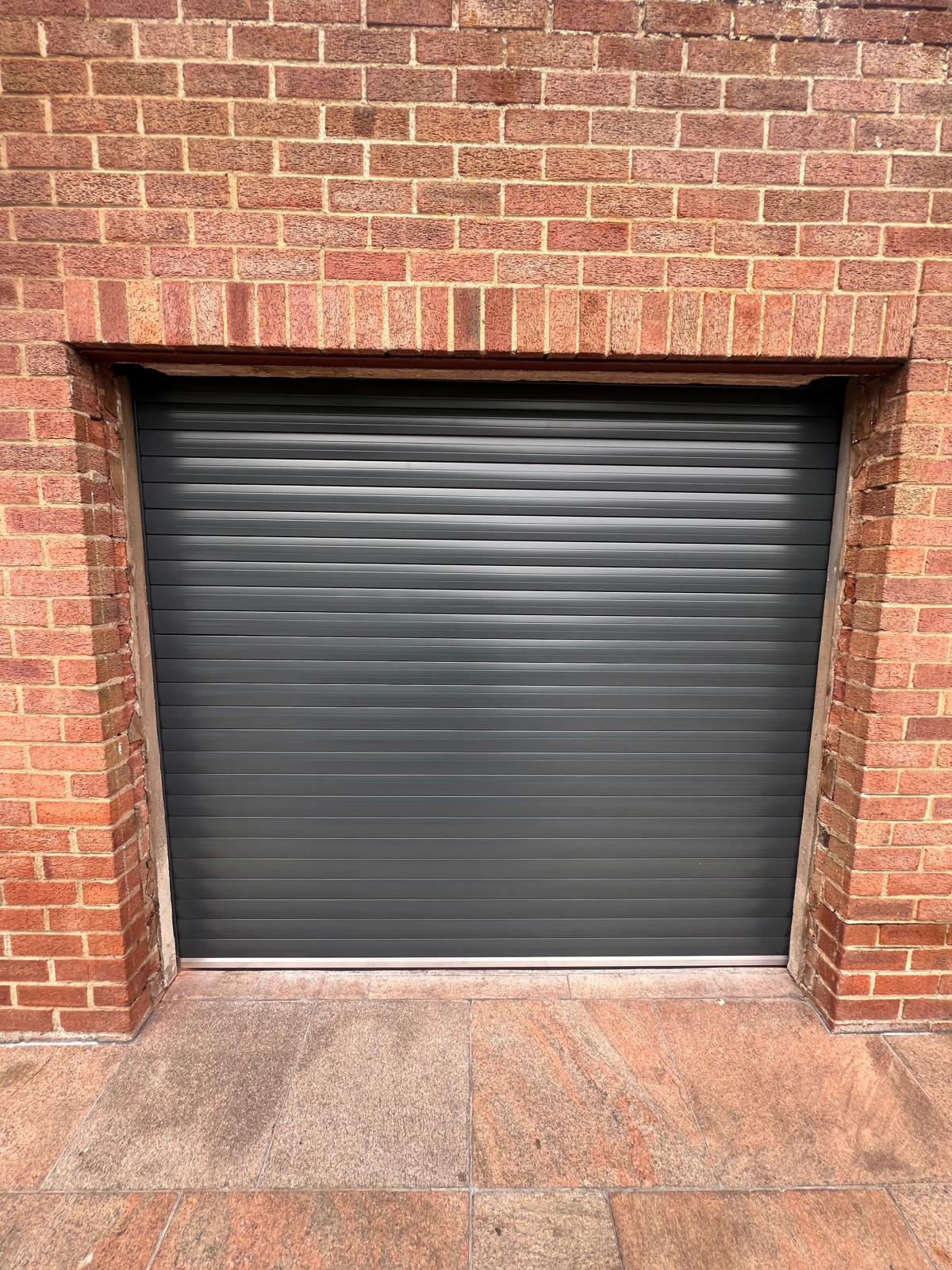 Anthracite roller garage door